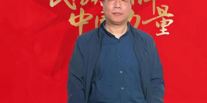 垃圾分类强则国强的李得隆凭什么霸屏时代广场？